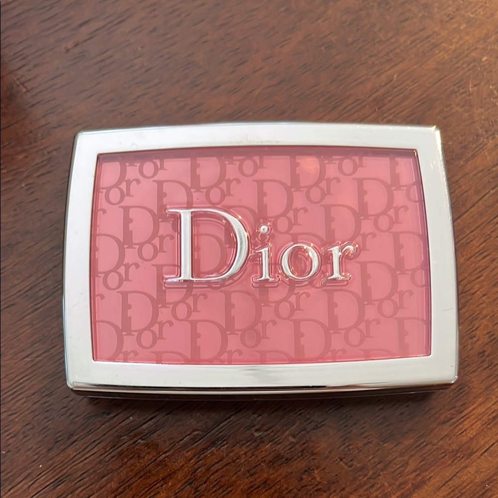 Dior Pink Blush 001 - Picture 2 of 4